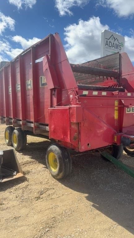 Gehl 960 Equipment Image0