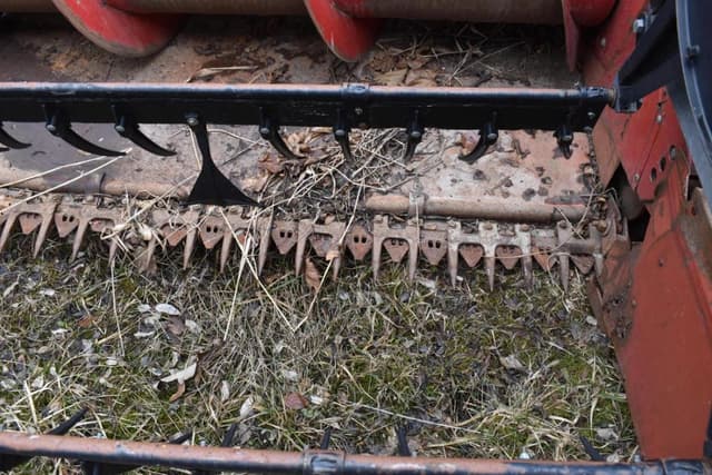 Image of International Harvester 820 equipment image 3