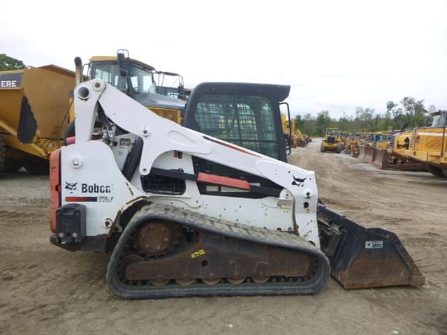 Image of Bobcat T750 equipment image 2