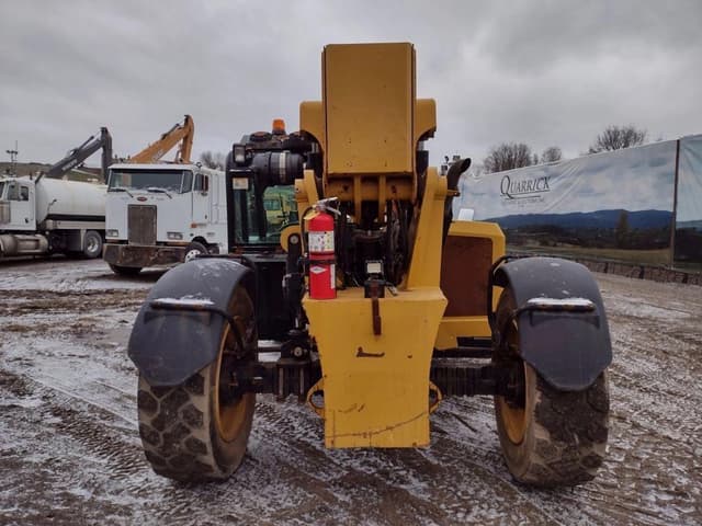 Image of Caterpillar TL1055C equipment image 3