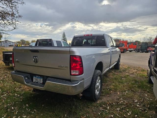Image of Dodge Ram 3500 equipment image 4