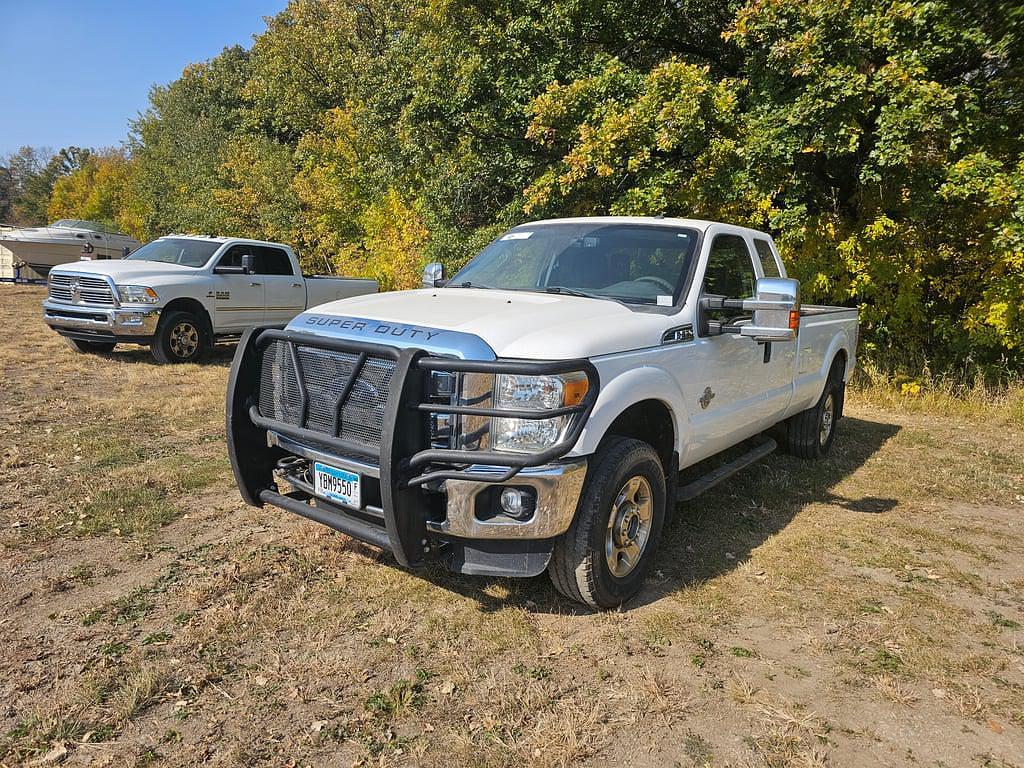 Image of Ford F-350 Primary image