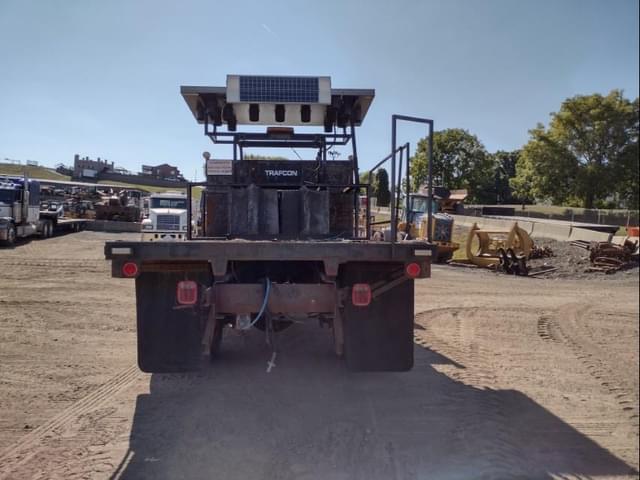 Image of Ford F-650 equipment image 1