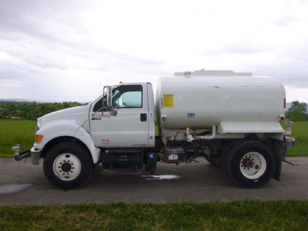 Main image Ford F-750