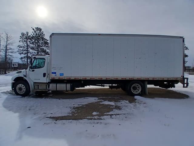 Image of Freightliner M2 equipment image 1