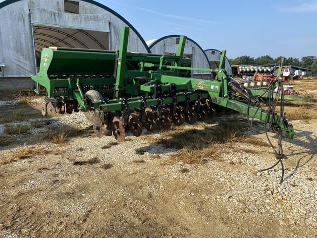 Image of Great Plains Solid Stand 1500 equipment image 2