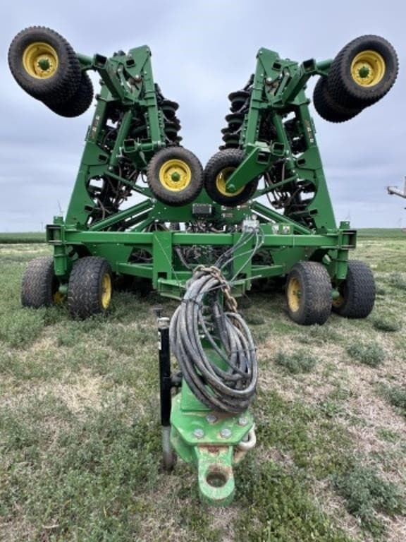 Image of John Deere 1890 equipment image 1