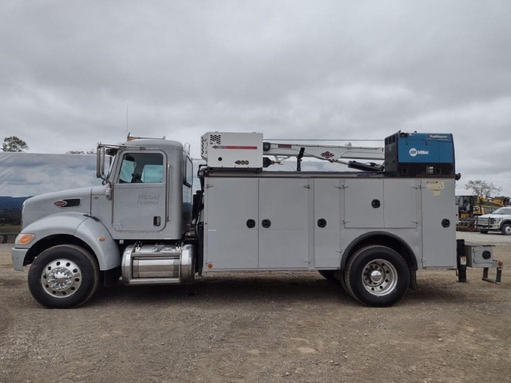 Image of Peterbilt PB337 Primary image