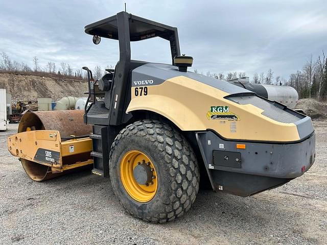 Image of Volvo SD115 equipment image 2