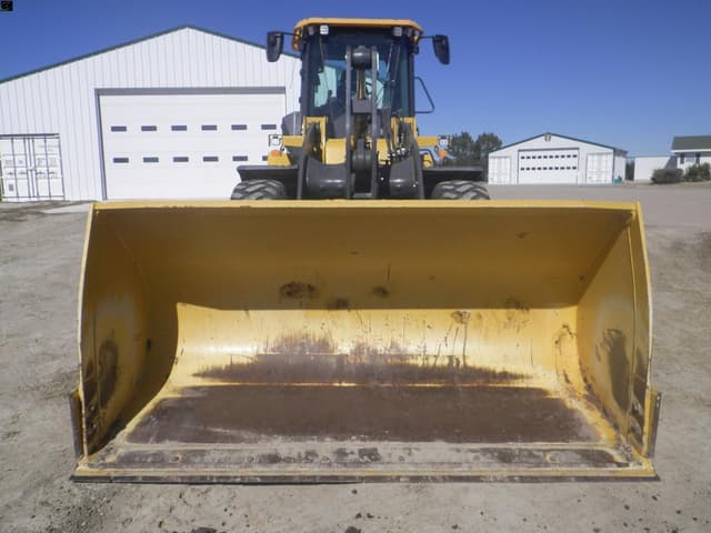 Image of John Deere 524P equipment image 1