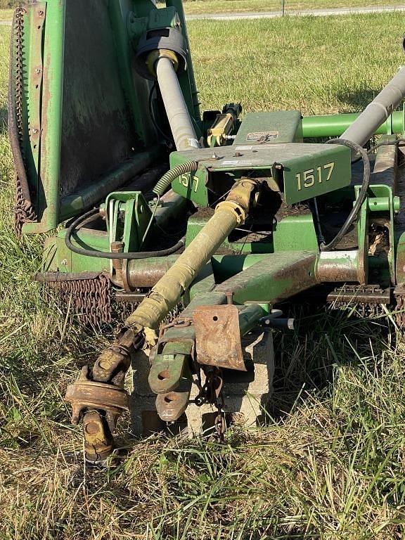 Image of John Deere 1517 equipment image 4