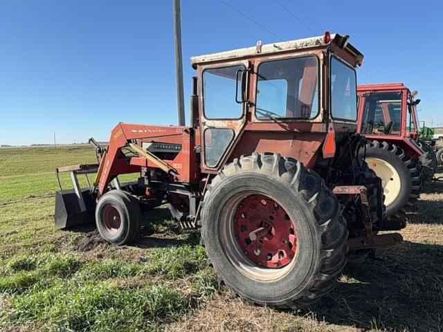 Image of International Harvester 856 equipment image 1