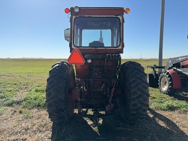 Image of International Harvester 856 equipment image 2