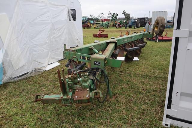 Image of John Deere 2600 equipment image 1