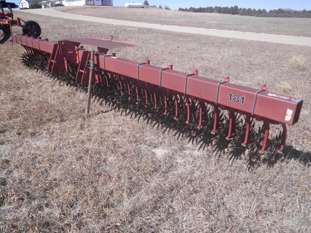 Image of Case IH 181 equipment image 1