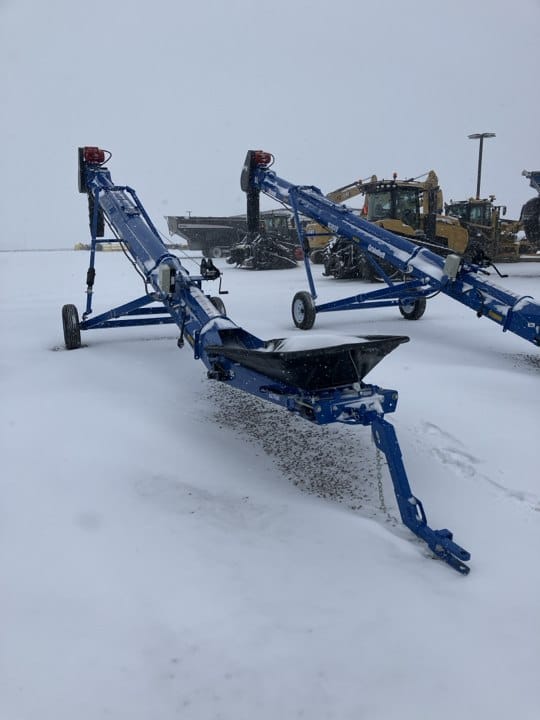 2023 Brandt 1535LP Equipment Image0