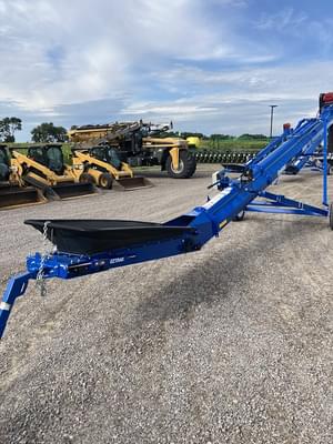 2023 Brandt 1535 Image