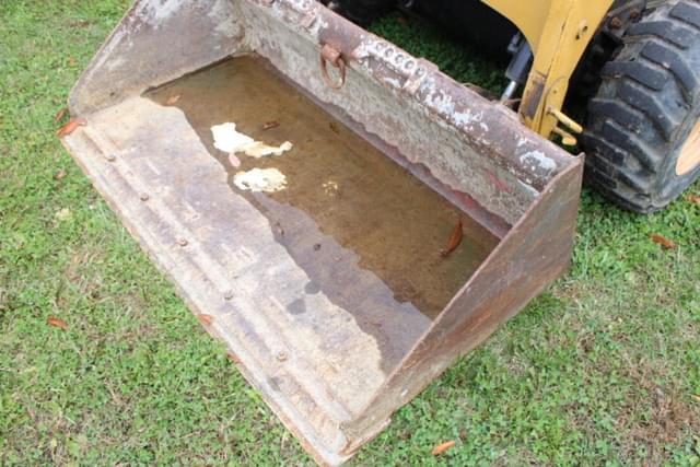 Image of Caterpillar 226B equipment image 3