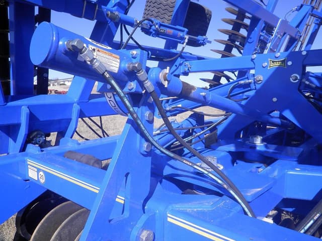 Image of Landoll 7530 equipment image 4