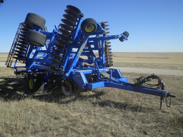 Image of Landoll 7530 equipment image 1