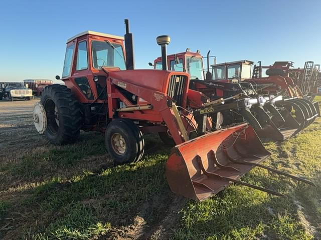 Image of Allis Chalmers 7040 equipment image 4