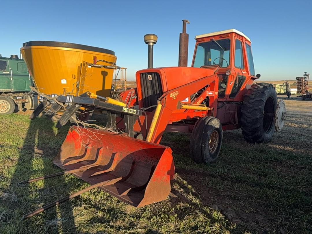 Image of Allis Chalmers 7040 Primary image