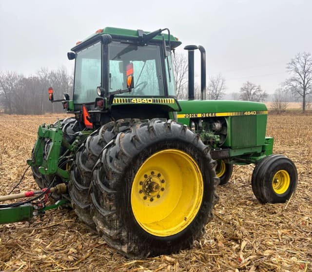 Image of John Deere 4640 equipment image 3
