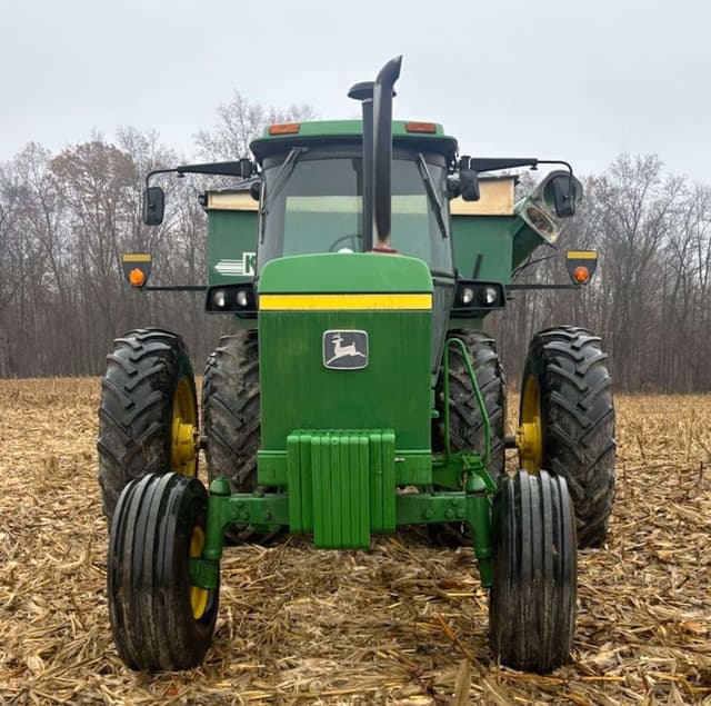 Image of John Deere 4640 equipment image 2