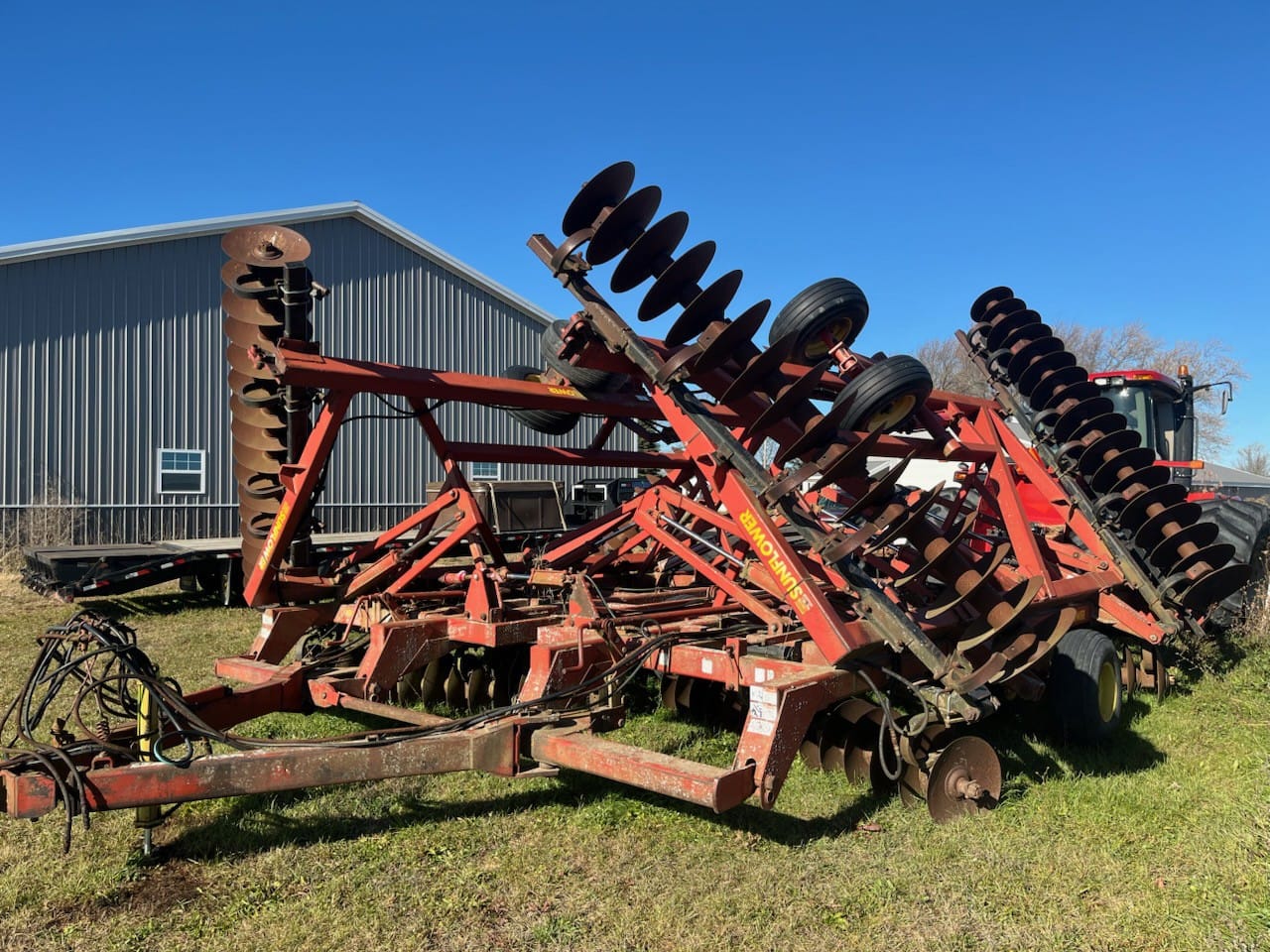 Sunflower 1544-42 Equipment Image0