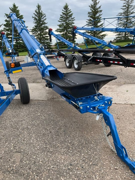 2023 Brandt 1545LP Equipment Image0