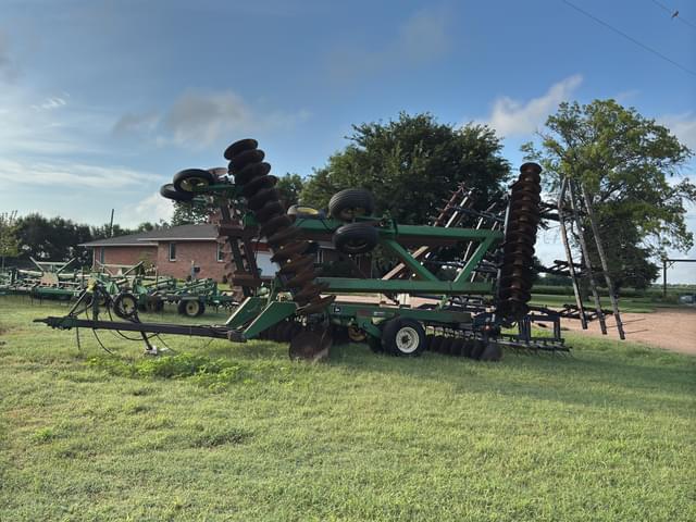 Image of John Deere 650 equipment image 1