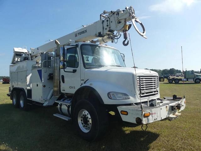 Image of Freightliner Business Class M2 equipment image 1