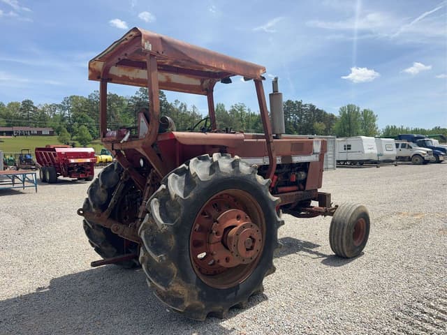 Image of International Harvester 1566 equipment image 4