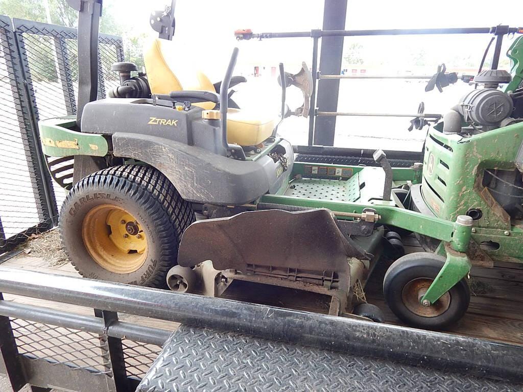 Main image John Deere 757