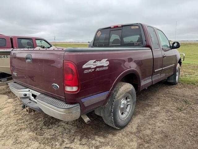 Image of Ford F-150 equipment image 3