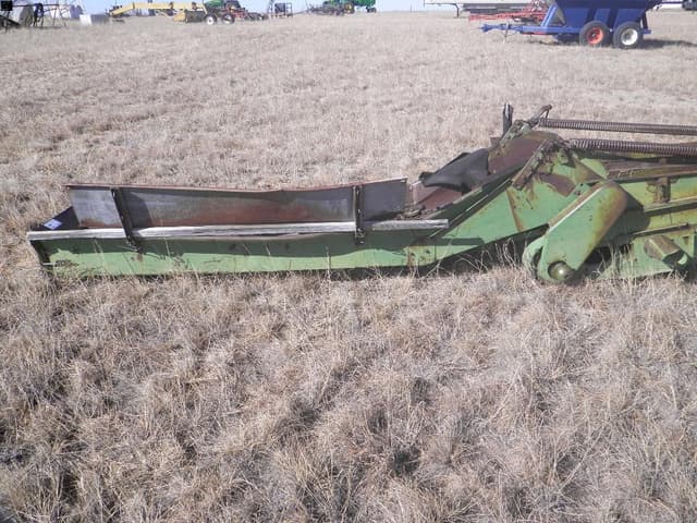 Image of John Deere 350 equipment image 4