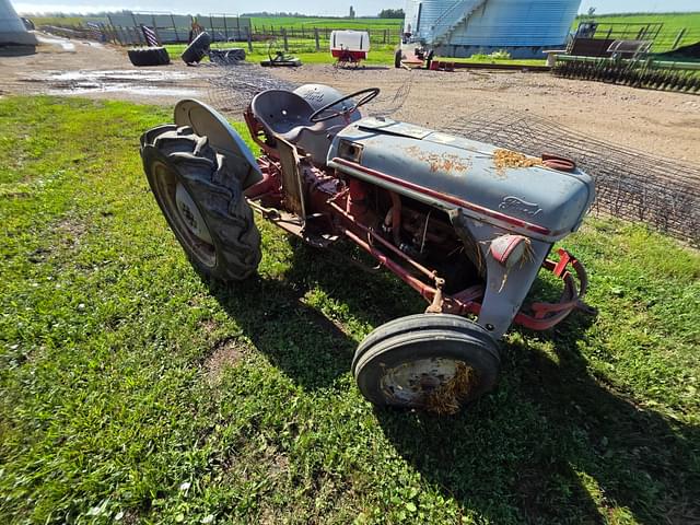 Image of Ford 8N equipment image 4
