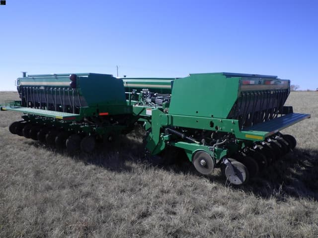 Image of Great Plains 3S-3000HD equipment image 1