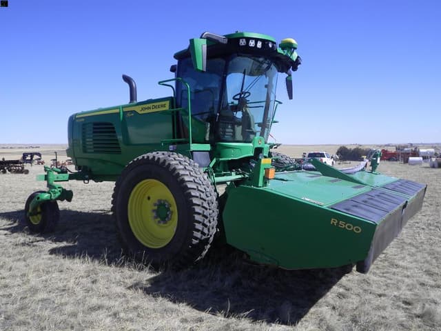 Image of John Deere W235R equipment image 3