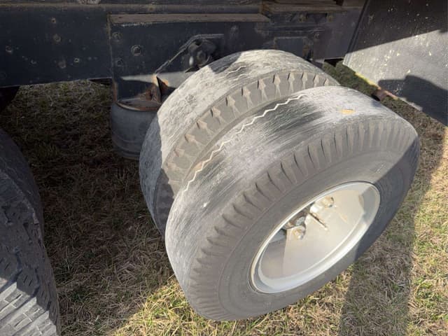 Image of International 1800 equipment image 2