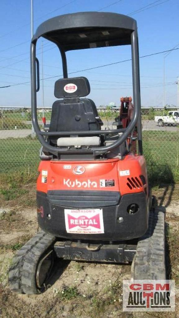 Image of Kubota U17 equipment image 4