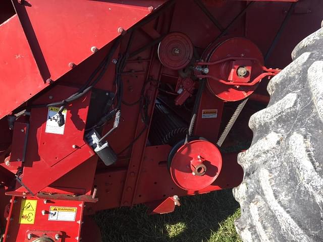 Image of Case IH 2388 equipment image 4