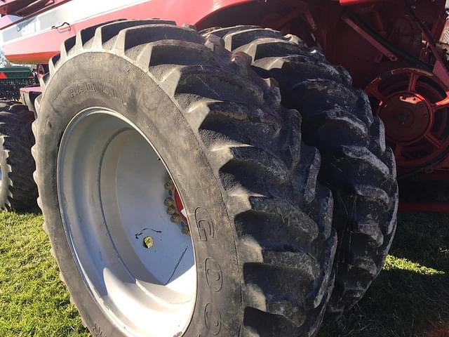 Image of Case IH 2388 equipment image 1