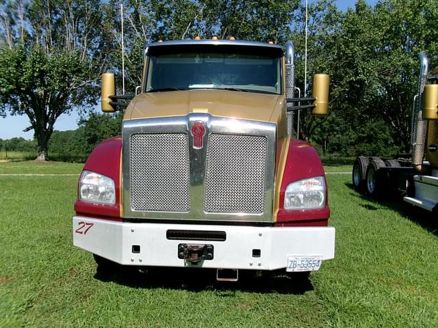 Image of Kenworth T880 equipment image 1