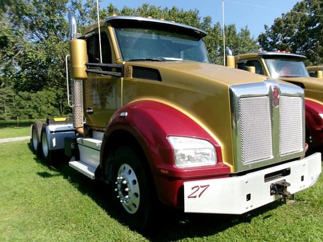 Image of Kenworth T880 equipment image 2