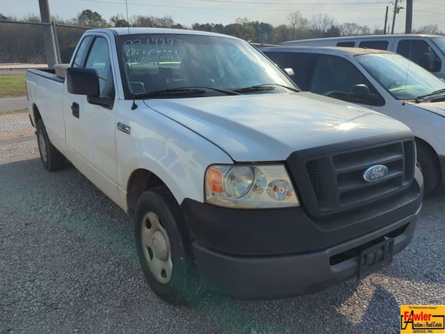 Image of Ford F-150 equipment image 1