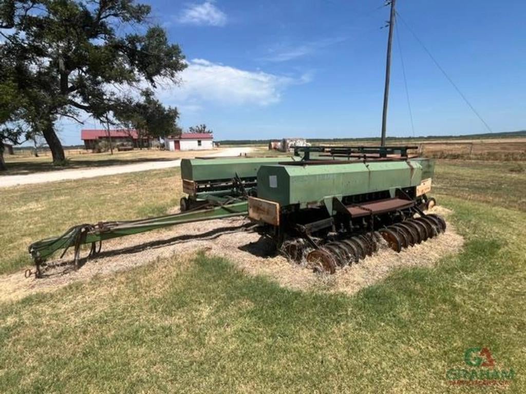 John Deere 515 Equipment Image0