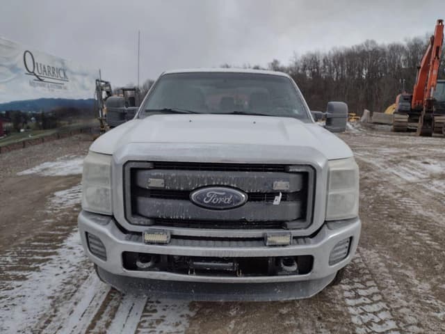 Image of Ford F-250 equipment image 1