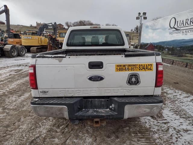 Image of Ford F-250 equipment image 3