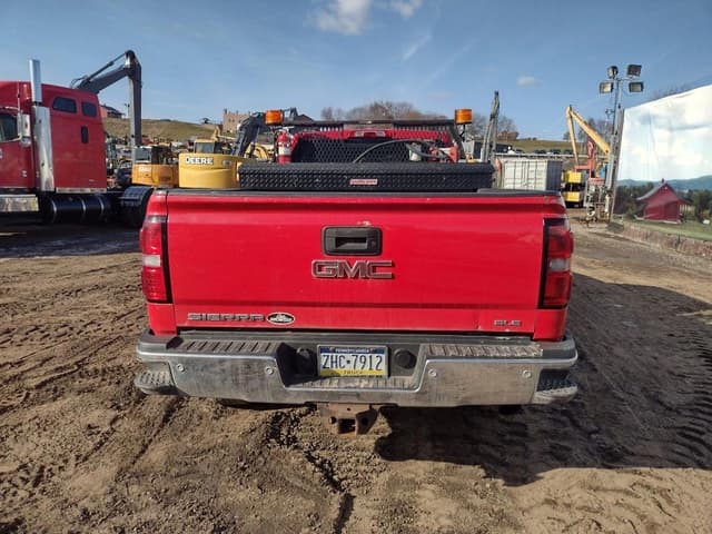 Image of GMC 2500 equipment image 3